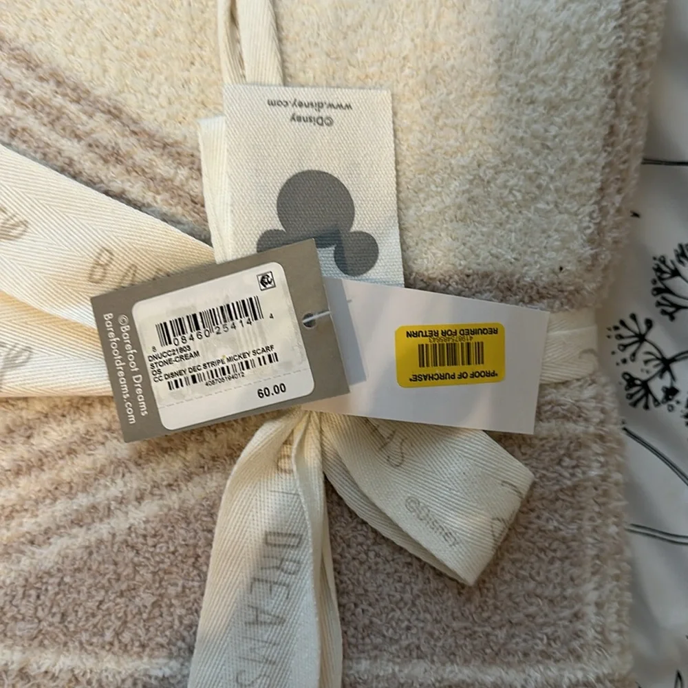 NWT Disney Parks Barefoot Dreams CozyChic Art Deco Mickey Mouse Scarf - Picture 5 of 6